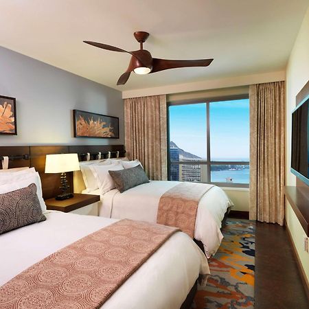 Hilton Grand Vacation Club The Grand Islander Waikiki Honolulu Hotel Bagian luar foto