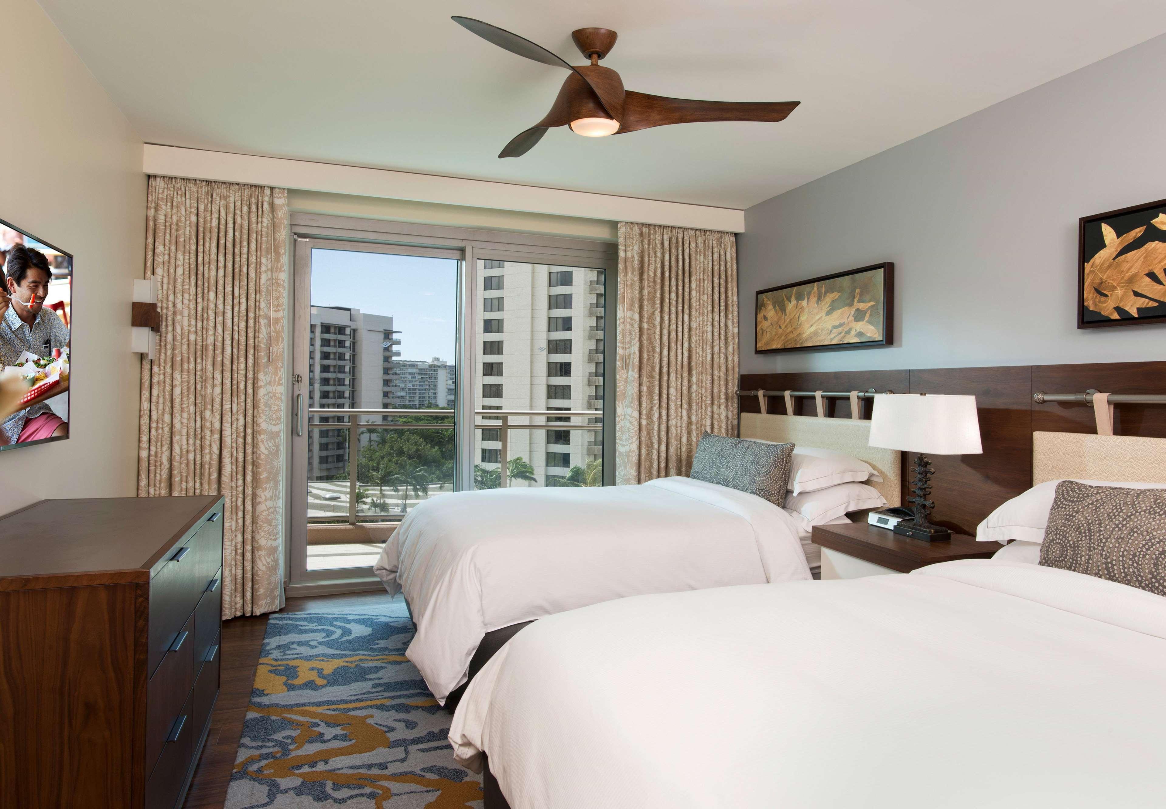 Hilton Grand Vacation Club The Grand Islander Waikiki Honolulu Hotel Bagian luar foto