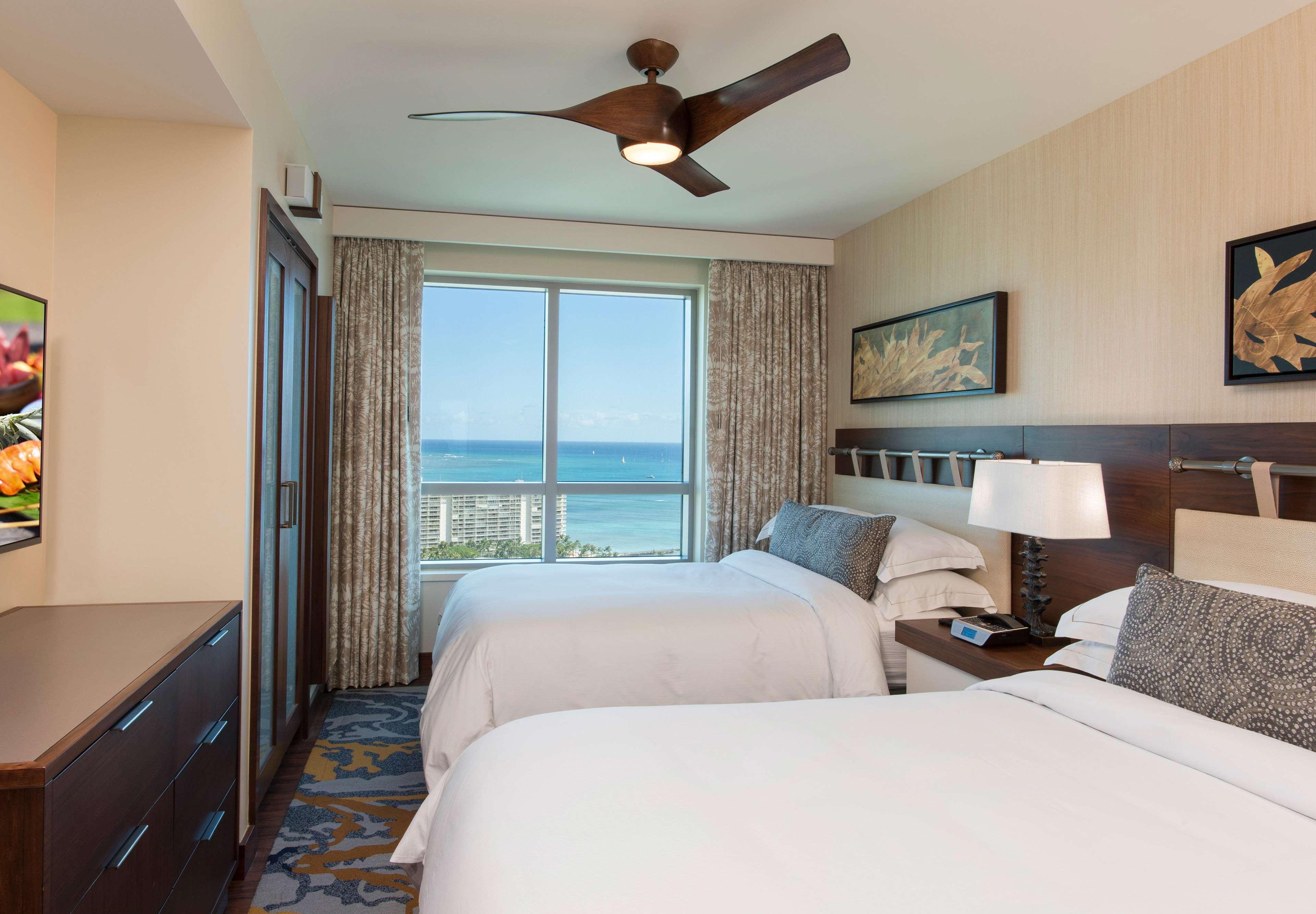 Hilton Grand Vacation Club The Grand Islander Waikiki Honolulu Hotel Bagian luar foto