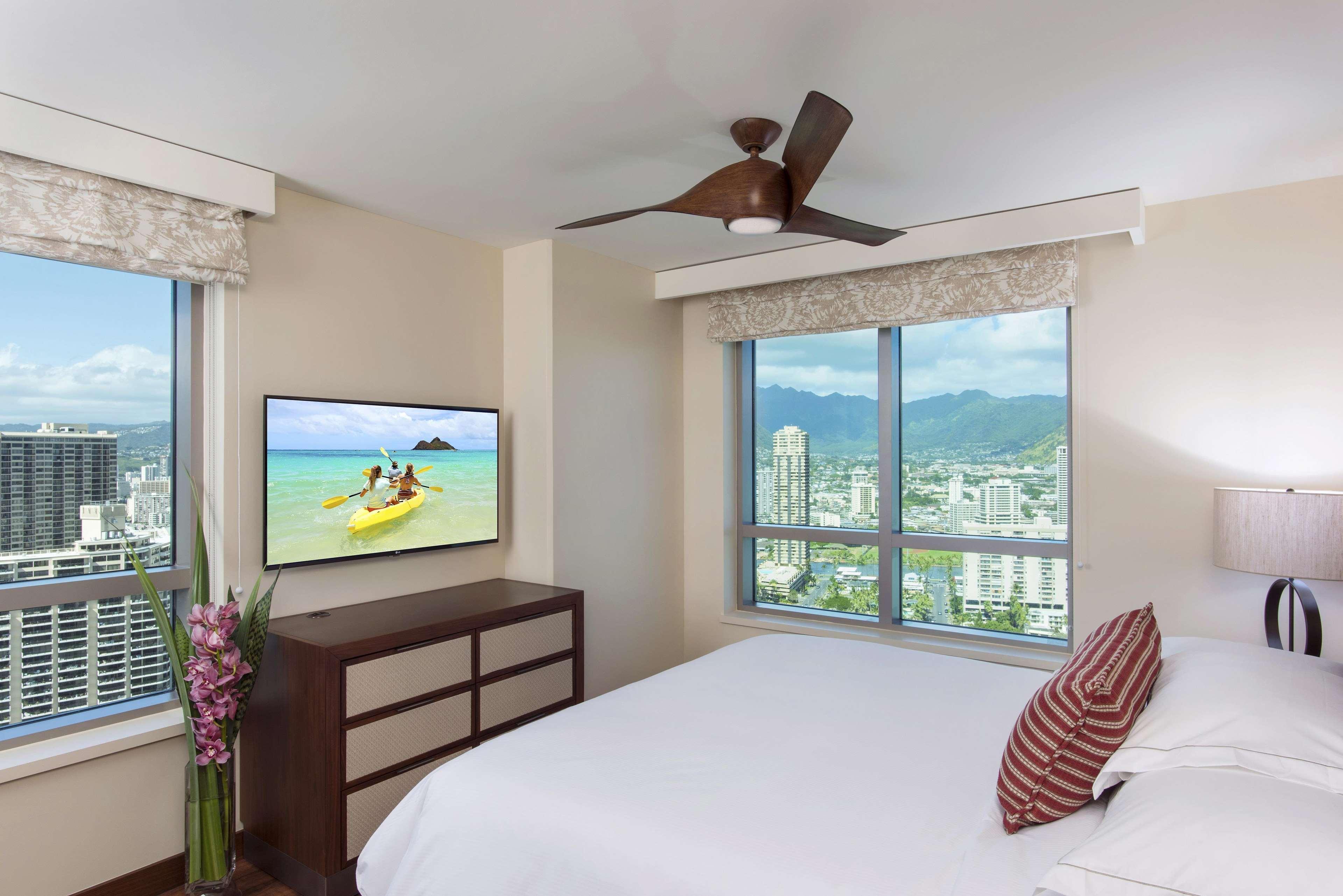 Hilton Grand Vacation Club The Grand Islander Waikiki Honolulu Hotel Bagian luar foto