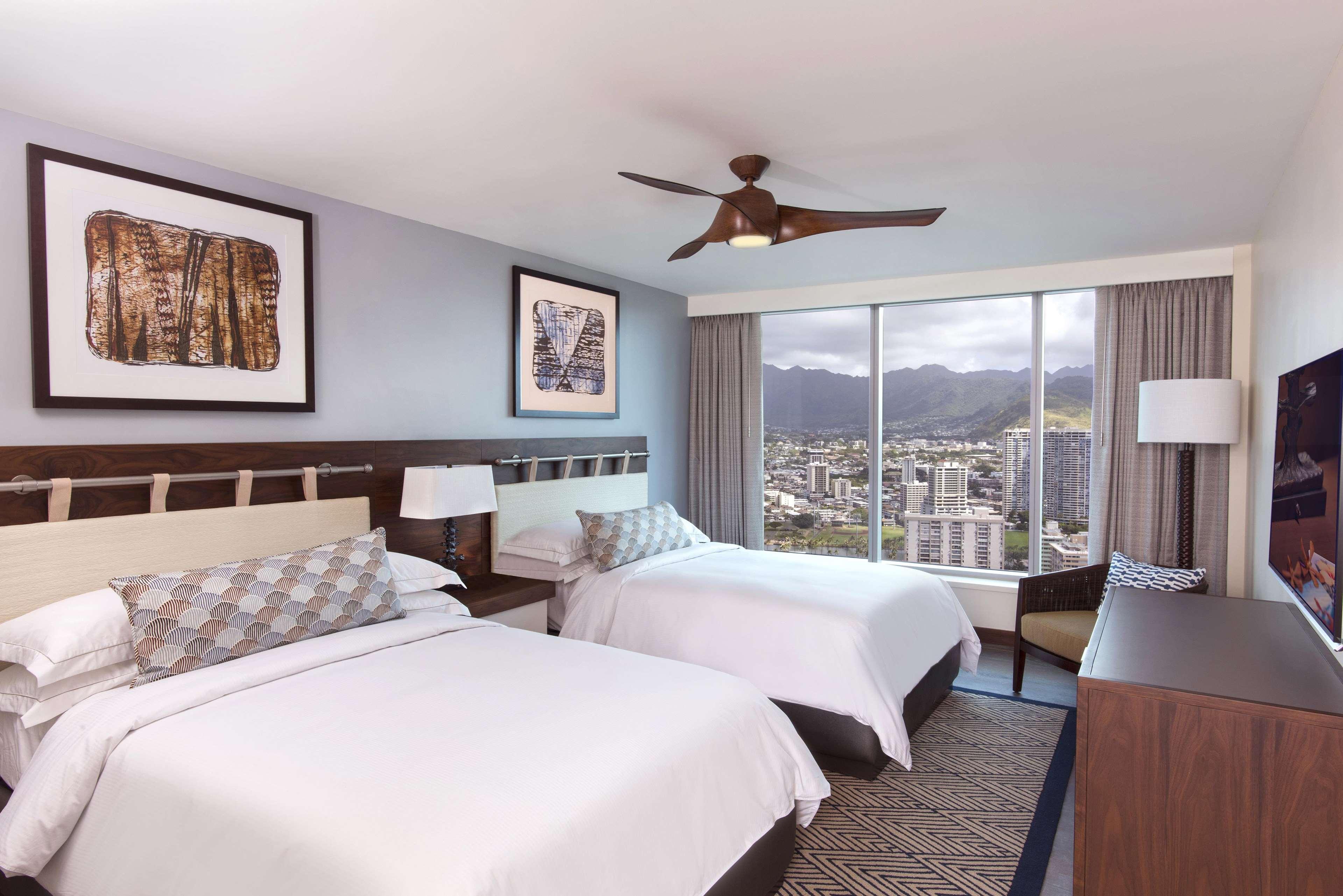 Hilton Grand Vacation Club The Grand Islander Waikiki Honolulu Hotel Bagian luar foto