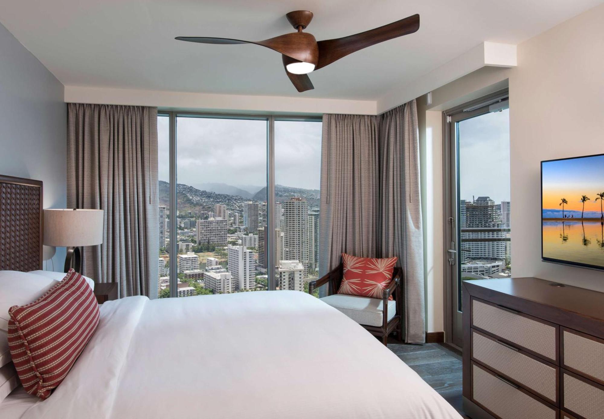 Hilton Grand Vacation Club The Grand Islander Waikiki Honolulu Hotel Bagian luar foto